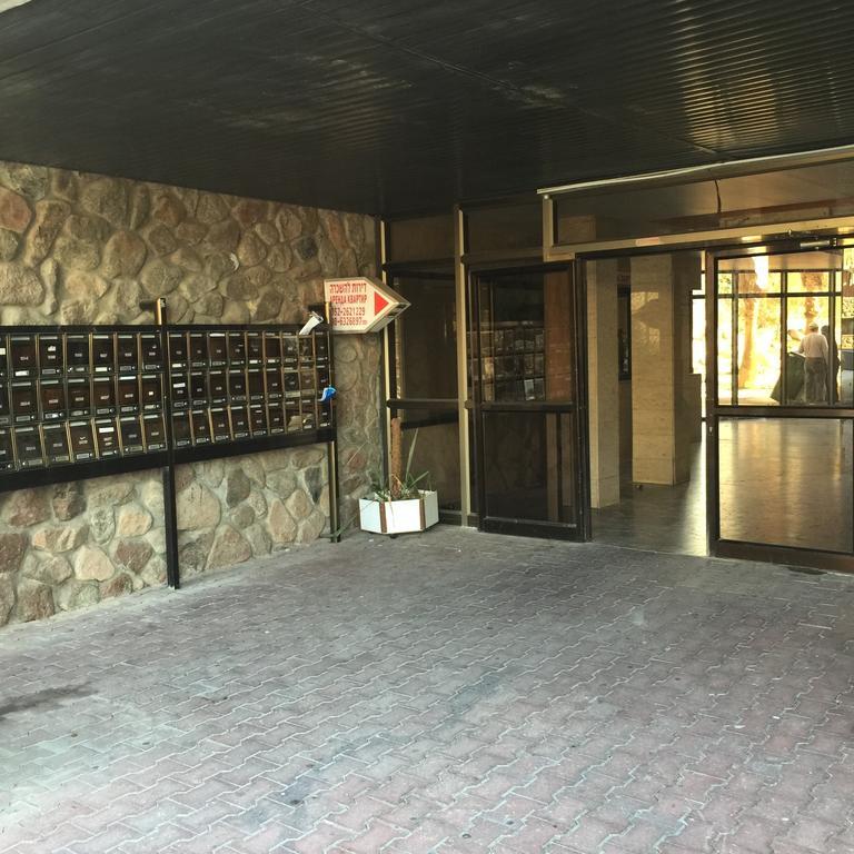 Avi'S Suites Eilat Buitenkant foto
