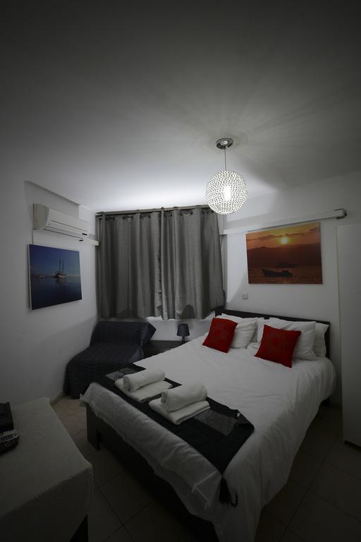 Avi'S Suites Eilat Kamer foto