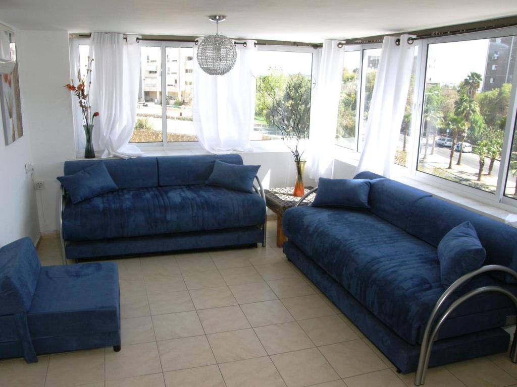 Avi'S Suites Eilat Buitenkant foto