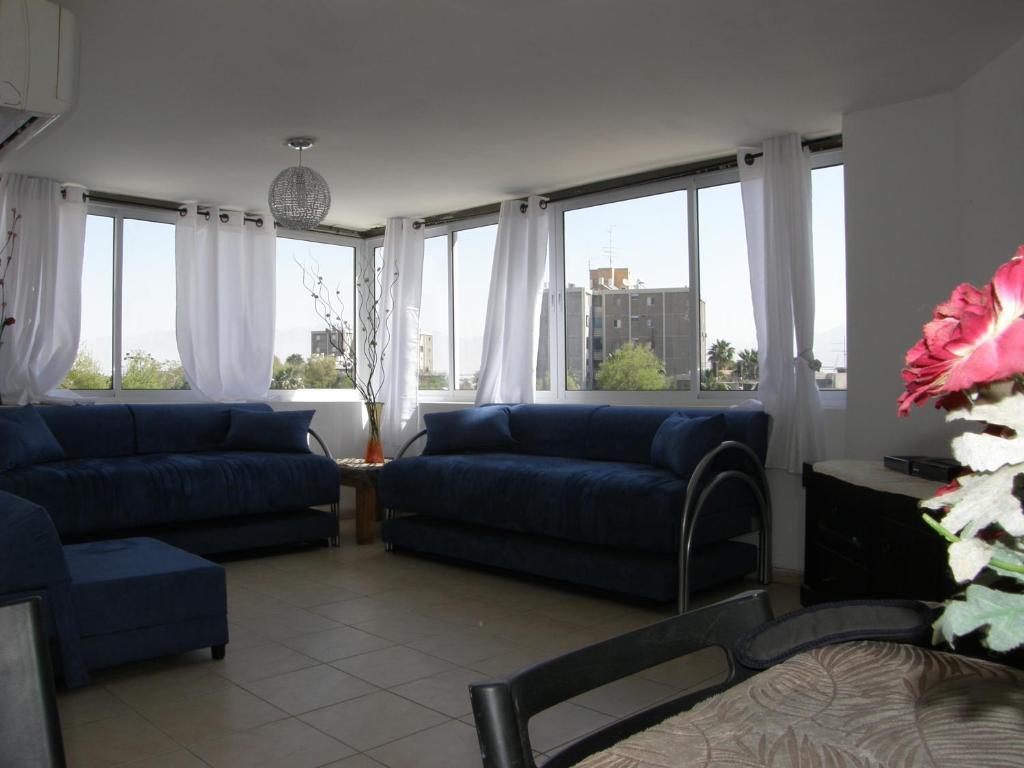 Avi'S Suites Eilat Buitenkant foto