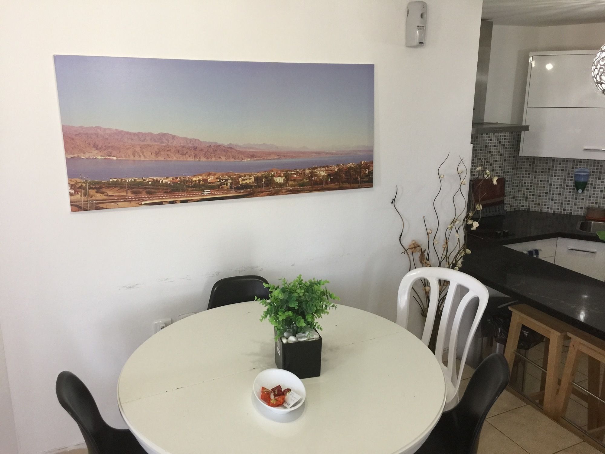 Avi'S Suites Eilat Buitenkant foto